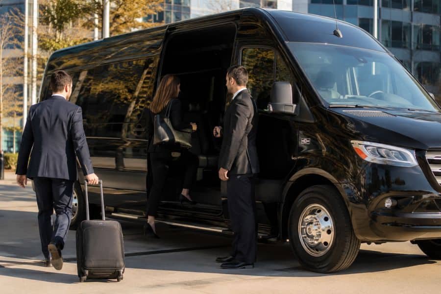 Corporate Transportation for Teams Attending Events in Silicon Valley
